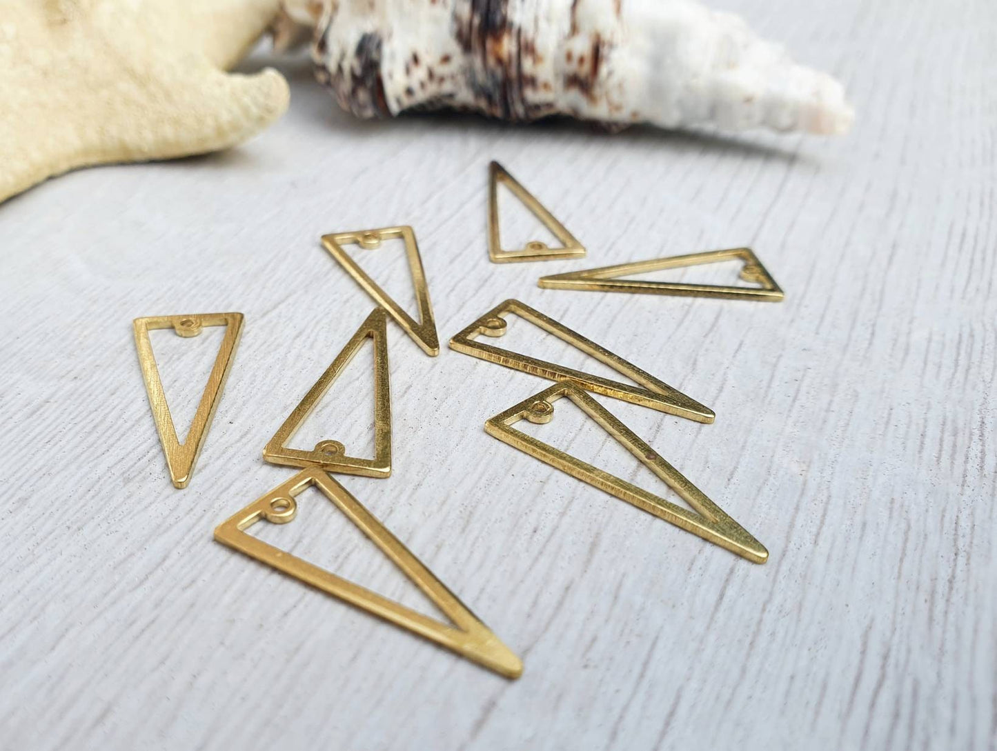 22 x 9mm Raw Brass Triangle Charm | 8 Pcs