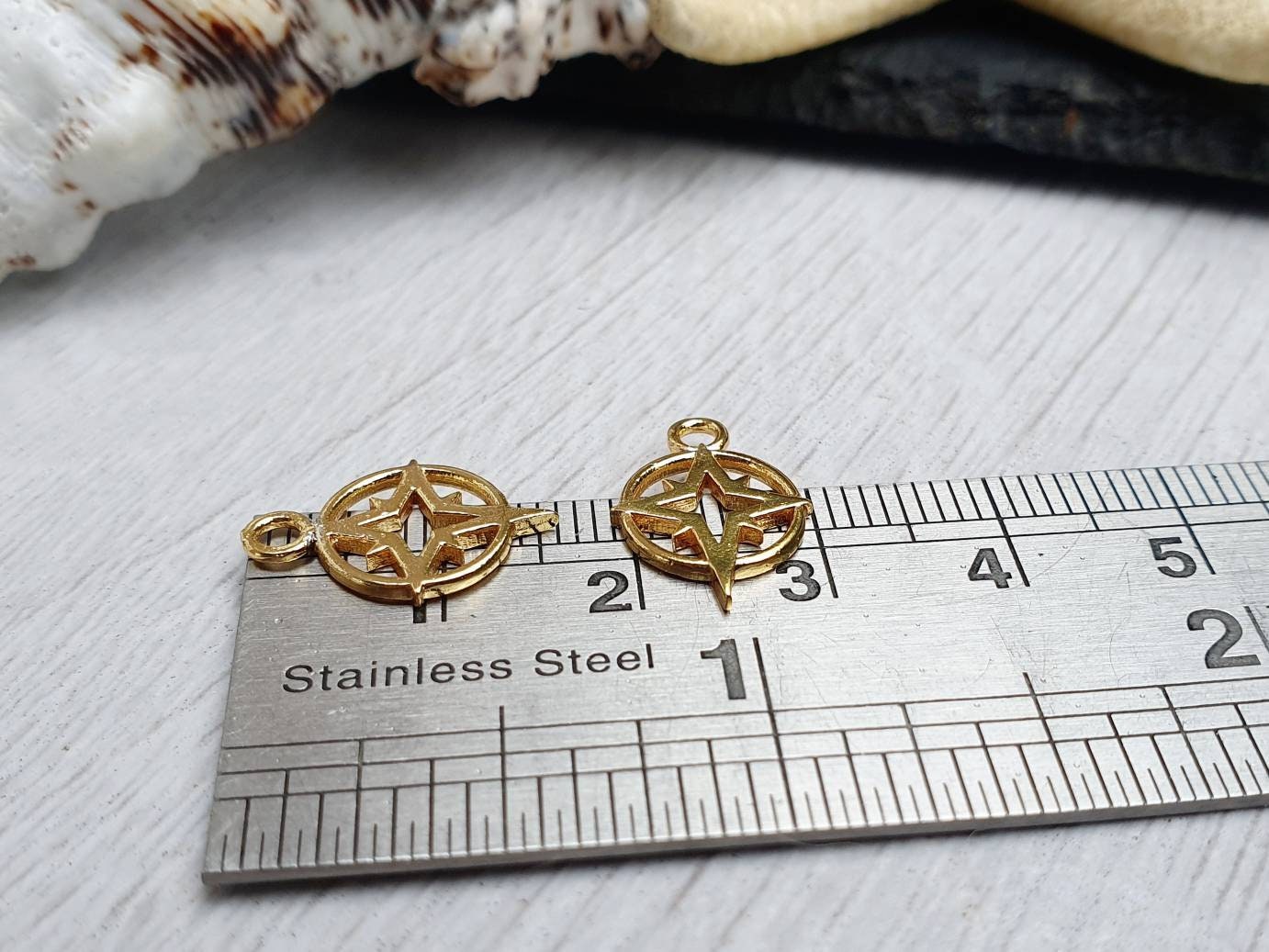 16 x 11mm Gold Plated North Star Compass Charms | 2Pcs