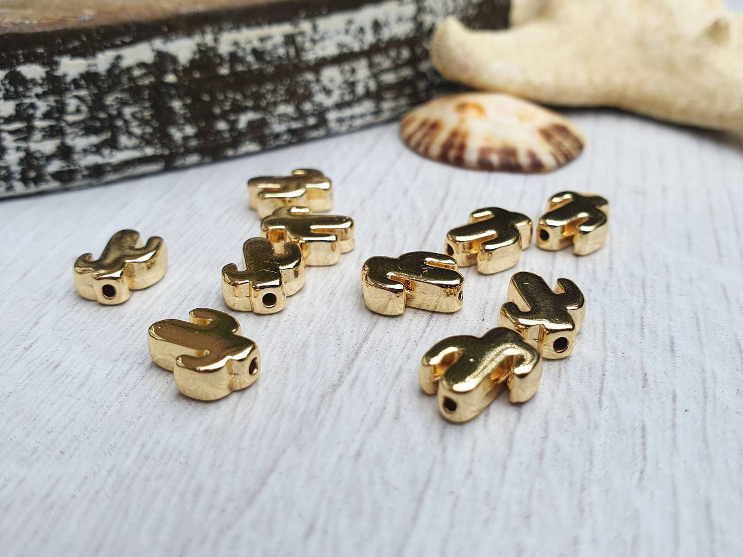 7 x 9mm Gold Plated Cactus Spacer Beads | 10Pcs