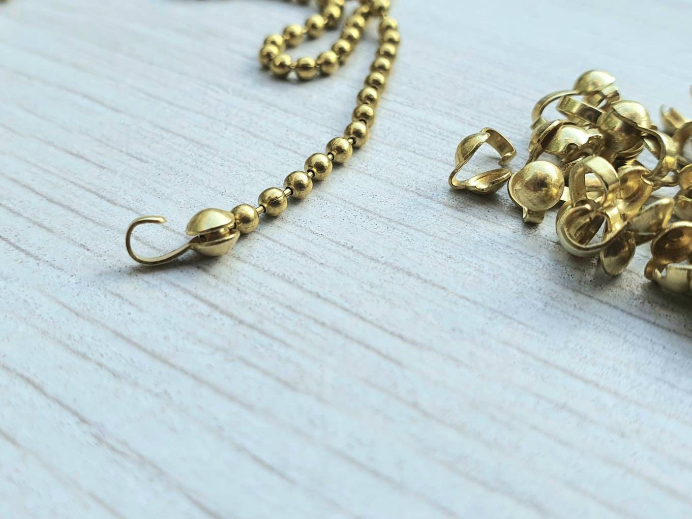 20pcs Raw Brass Clamshell Bead Tips | 7.5 x 4.3mm Bead Tips | Side Opening
