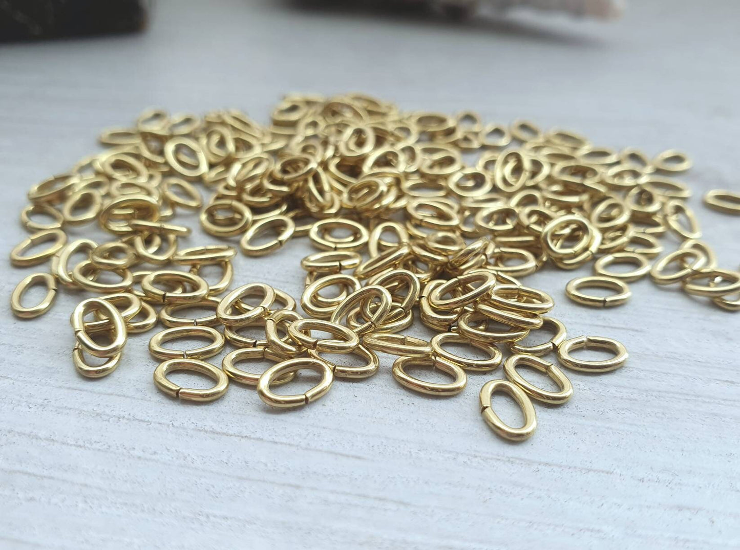 4x6mm OD Oval Brass Jump Rings | 19 Gauge | Raw Brass Findings | 50 / 100 Pcs