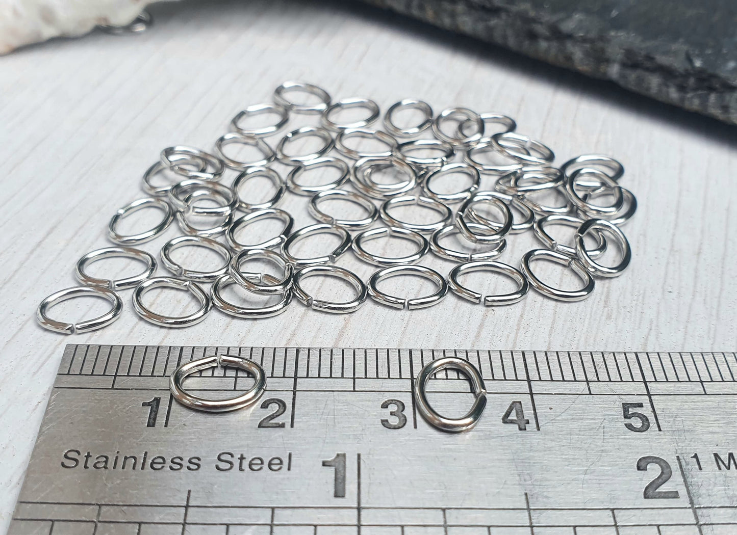 6 x 8mm Stainless Steel Oval Jump Rings | 18g Wire | 30 pcs