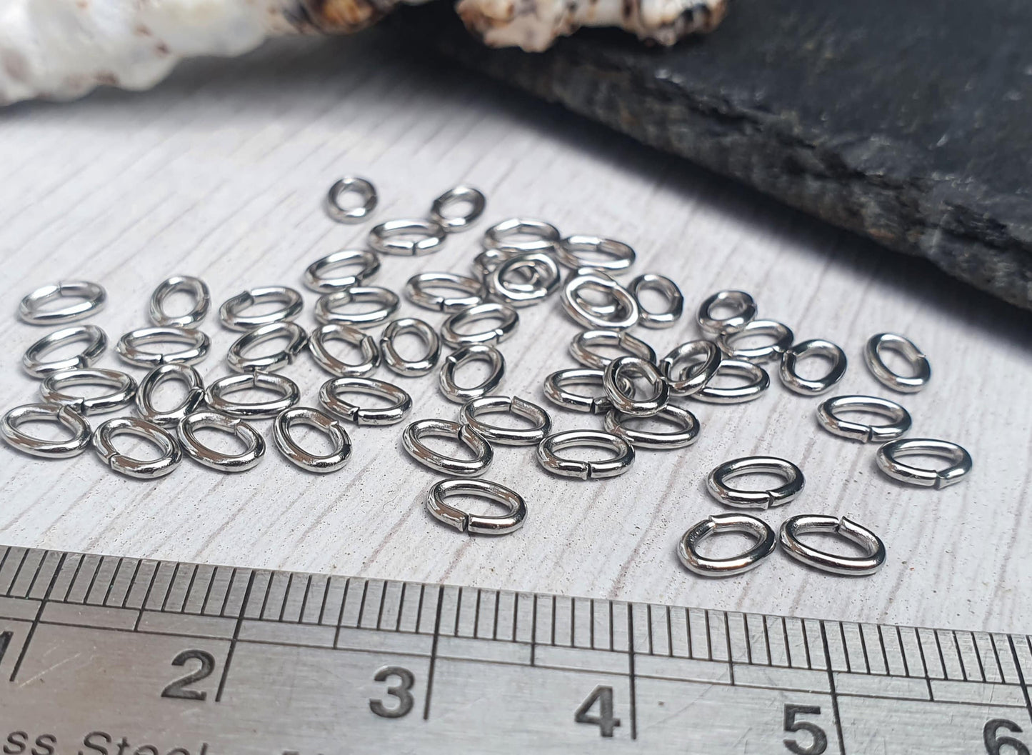 4 x 6mm Stainless Steel Oval Jump Rings | 18g Wire | 30 Pcs
