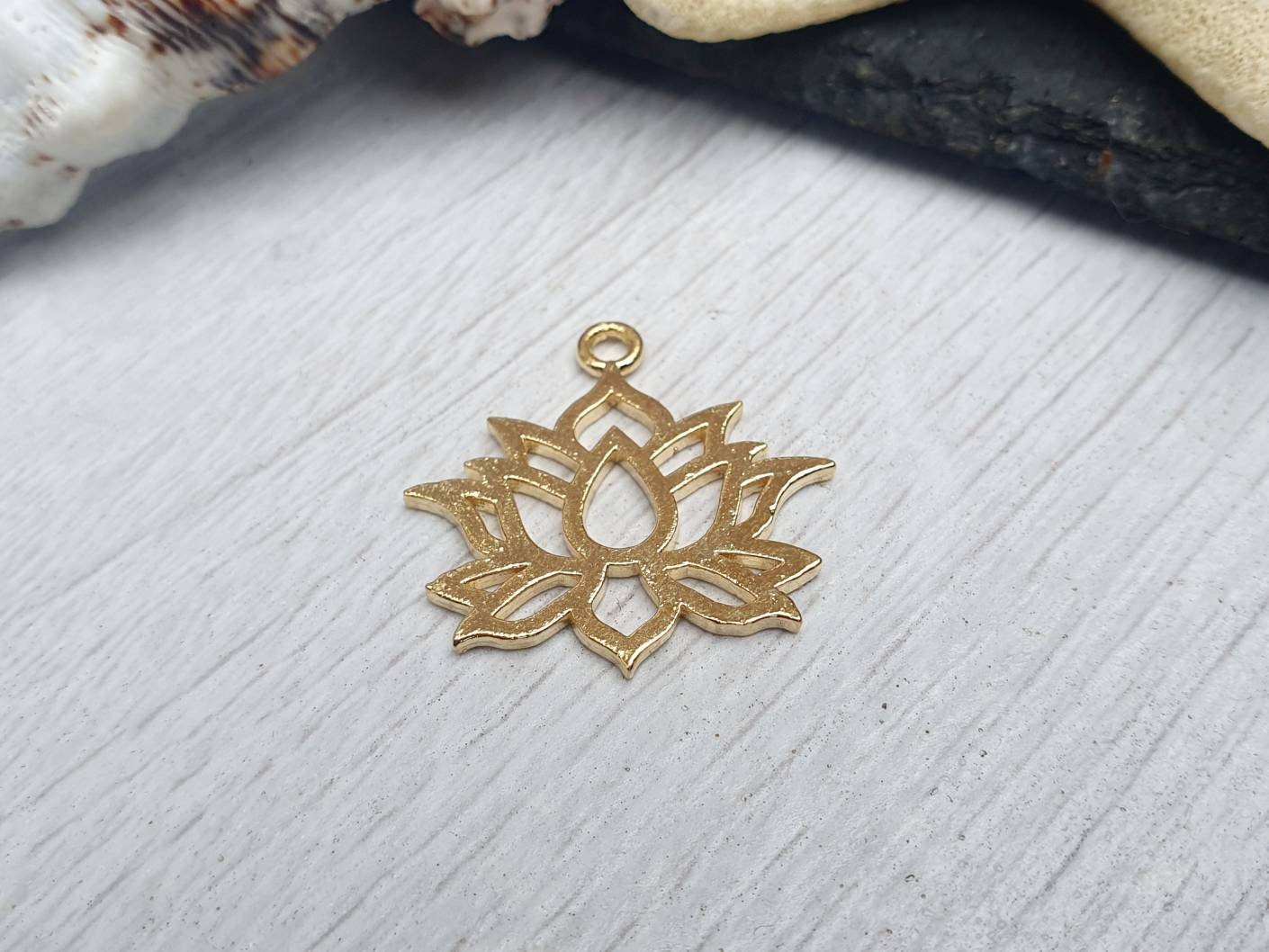 24 x 24mm Gold Plated Lotus Flower Pendant | 1 Pc