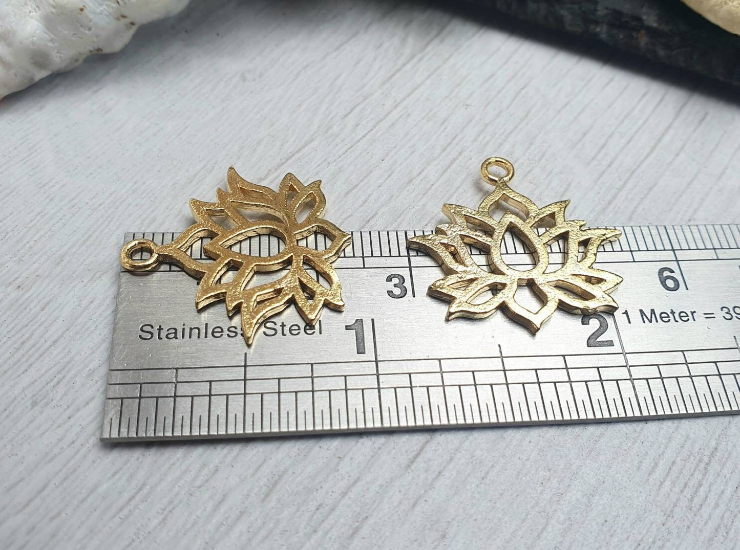 24 x 24mm Gold Plated Lotus Flower Pendant | 1 Pc