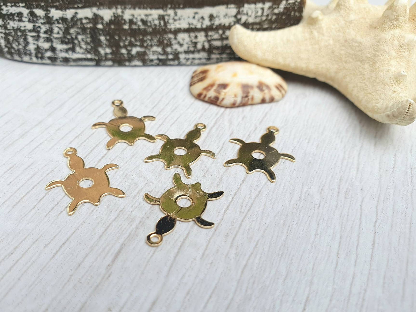 17 x 14mm Gold Plated Turtle Charms | 5 Pcs