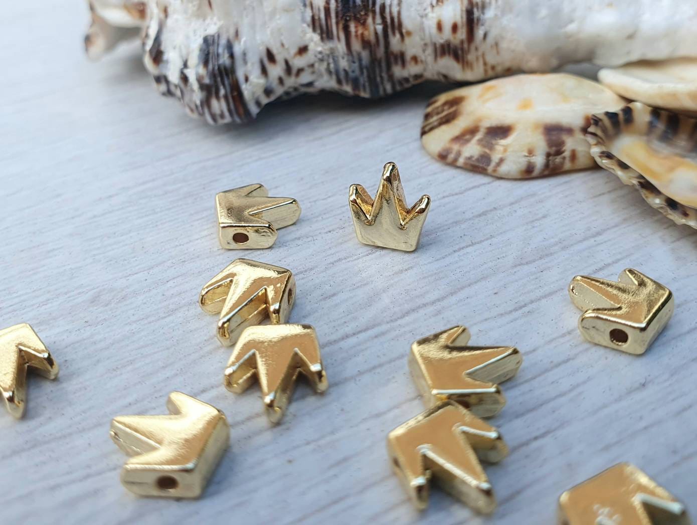 7 x 7mm Gold Plated Crown Spacer Beads | 10Pcs
