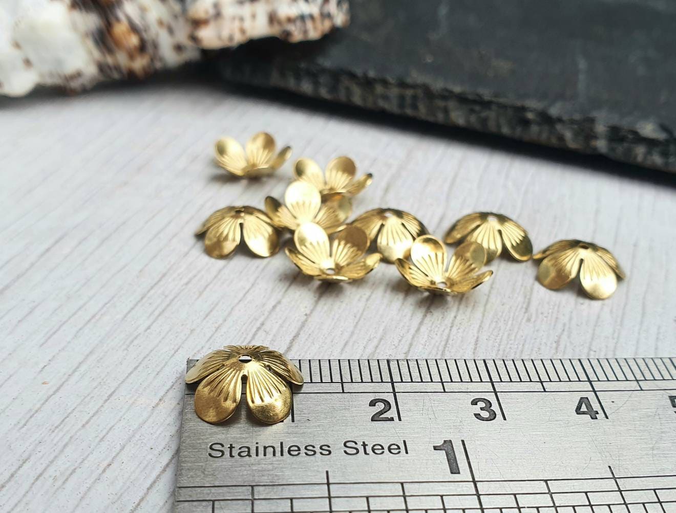 10pcs of 11mm Raw Brass Bead Caps | 5 Petal Flower Bead Caps | Flower Embellishments