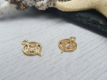 16 x 11mm Gold Plated North Star Compass Charms | 2Pcs