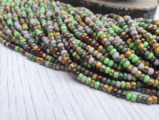 8/0 Aged Gemini Picasso Seed Bead Mix | 3.1mm Beads | Full Strand