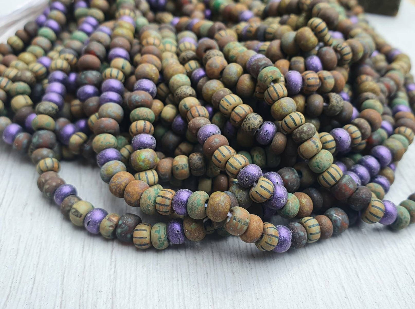 4/0 Aged Matt Velvet Sunrise Picasso Seed Beads | 5mm Beads | Full Strand