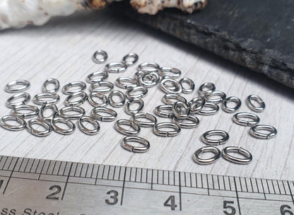 4 x 6mm Stainless Steel Oval Jump Rings | 18g Wire | 30 Pcs
