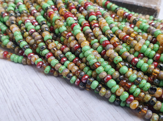 8/0 Moxie Picasso Seed Bead Mix | 3.1mm Beads | Full Strand