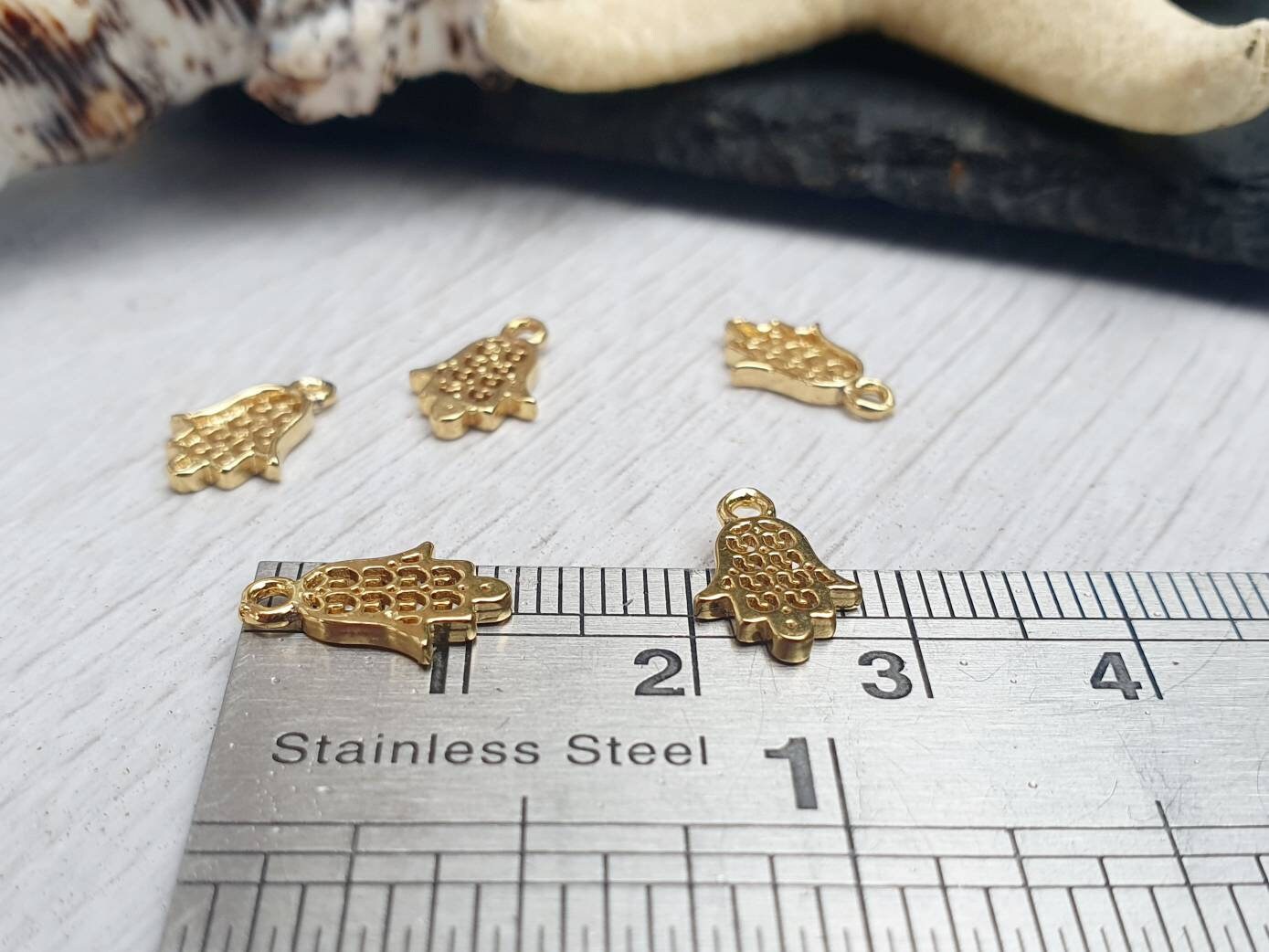 12 x 8mm Gold Plated Fatma Hand Charms | 5 Pcs