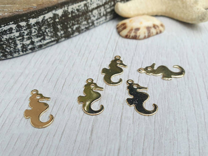 18 x 9mm Gold Plated Seahorse Charms | 5 Pcs